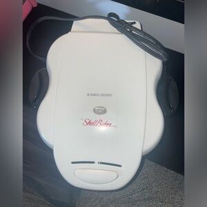 Black and Decker - Shell Maker